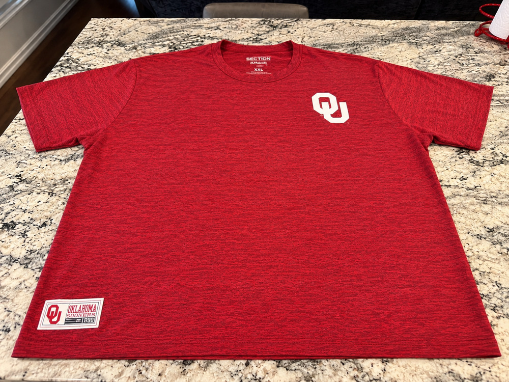 Oklahoma Sooners OU Shirt Men’s XXL Section by Majestic Crimson Short Sleeve